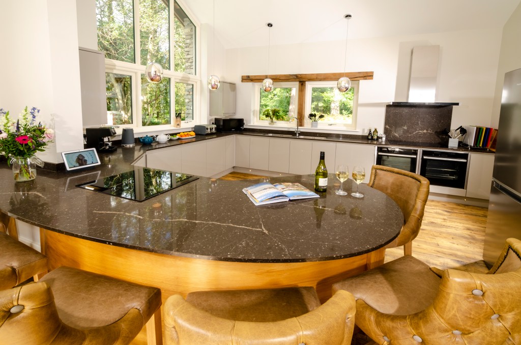 Skelwith Fold Cottages Greenhouse Breakfast Bar