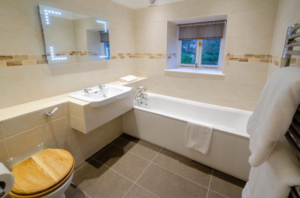 Skelwith Fold Cottages Number 1 Bedroom One En Suite